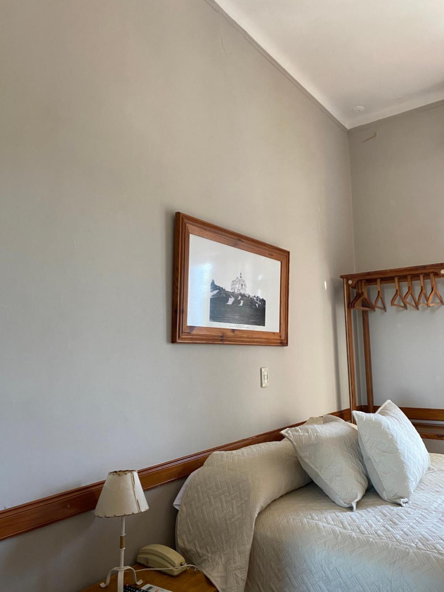 Hotel บิเซนเตโลเปซ ภายนอก รูปภาพ